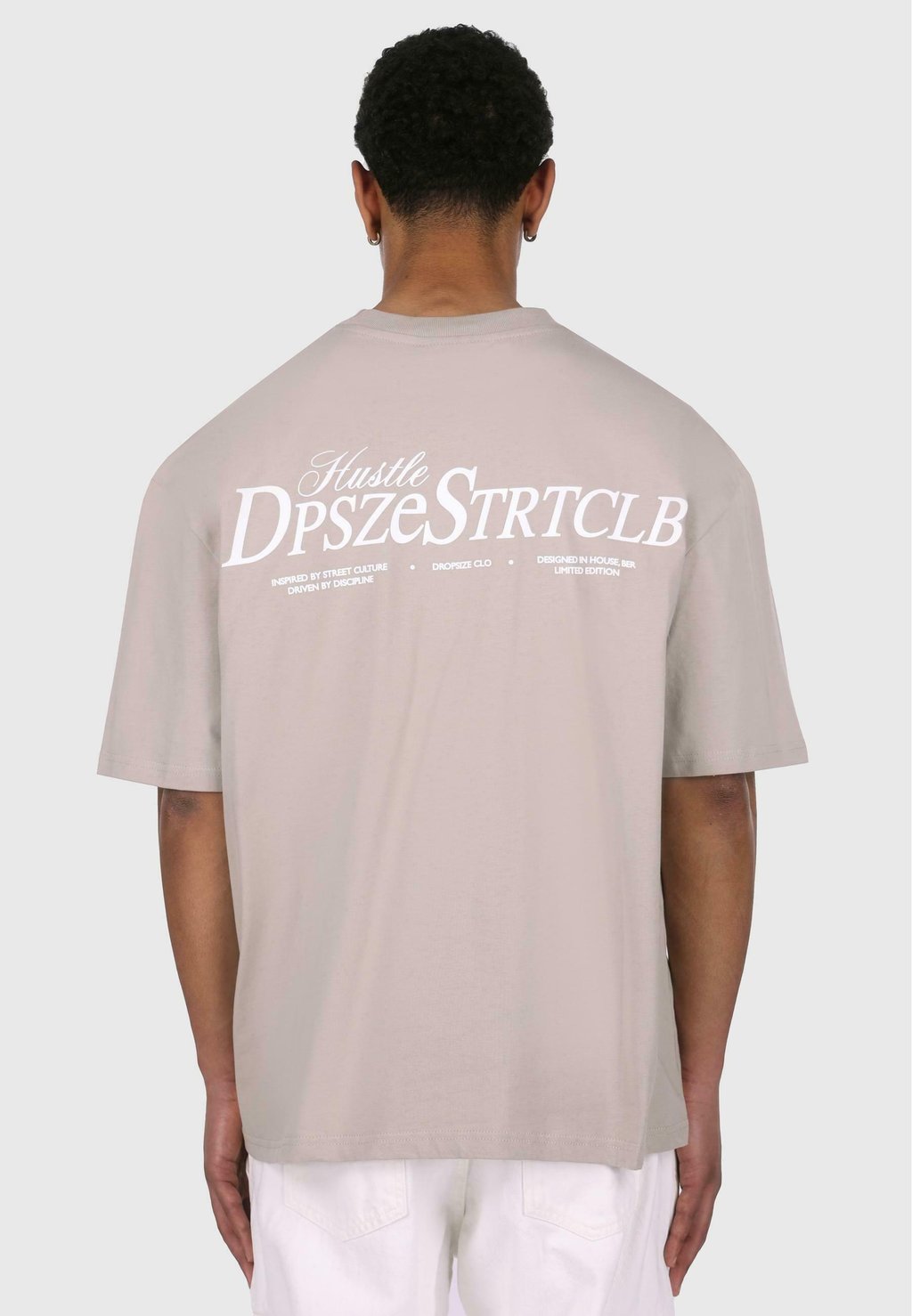 Футболка с принтом Dropsize, серый
Футболка с принтом Dropsize, серый