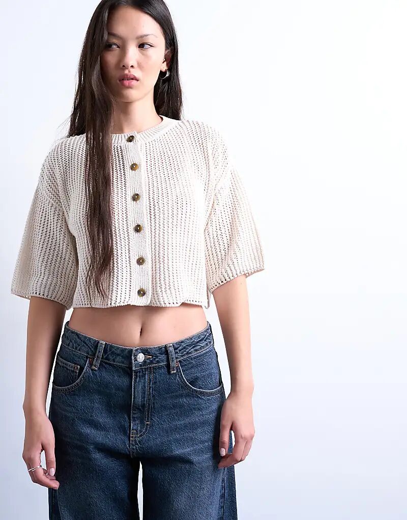 Вязаный кардиган Topshop с короткими рукавами кремового цвета
Вязаный кардиган Topshop с короткими рукавами кремового цвета