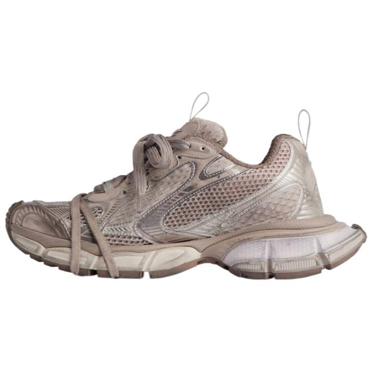 Кроссовки на шнуровке 3XL Balenciaga
Кроссовки на шнуровке 3XL Balenciaga