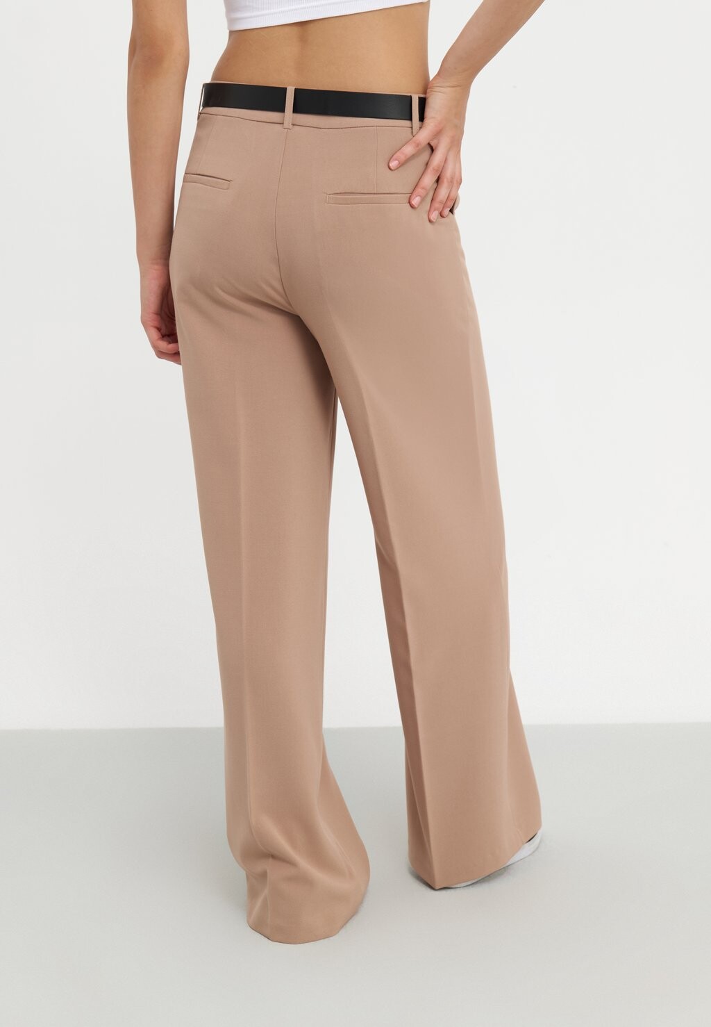 Брюки Even&Odd, серо-коричневый
Брюки Even&Odd, серо-коричневый