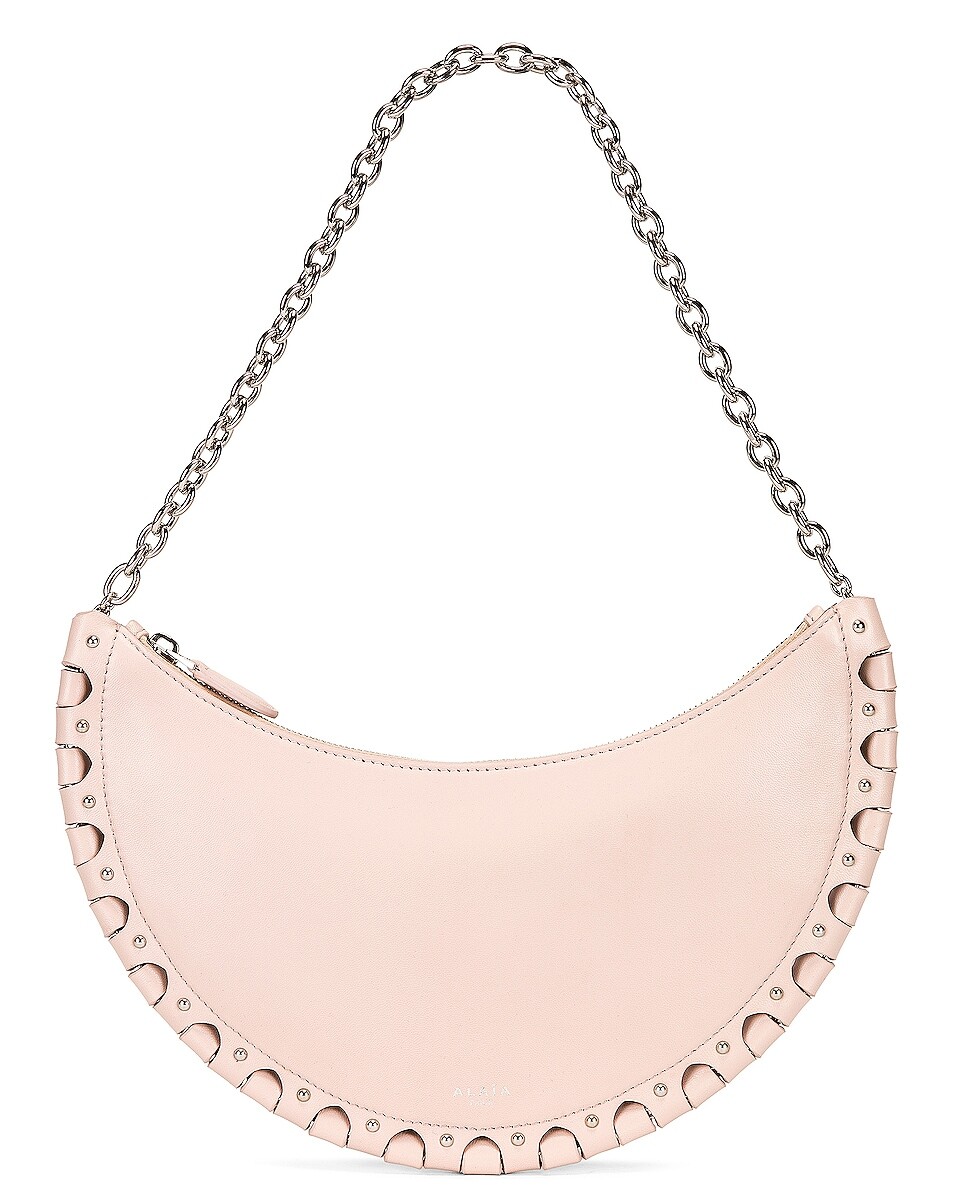 Сумка-хобо Alaïa Le Demi-Lune, цвет Galet
Сумка-хобо Alaïa Le Demi-Lune, цвет Galet