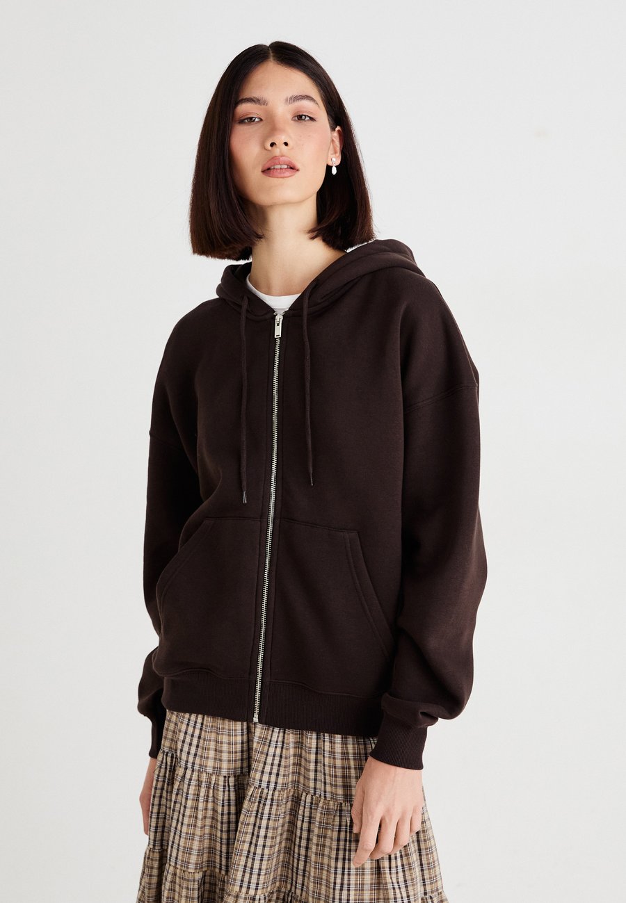 Толстовка Gina Tricot Zip-up sweatshirt, Mole/Brown
Толстовка Gina Tricot Zip-up sweatshirt, Mole/Brown