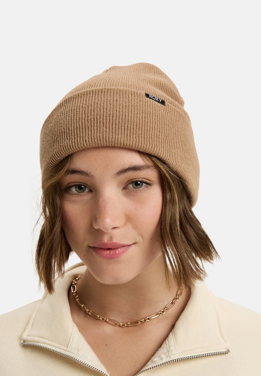 Шапка Roxy TROPICAL SNOW , Camel
Шапка Roxy TROPICAL SNOW , Camel