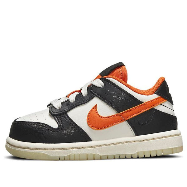 Кроссовки Nike Dunk, черный
Кроссовки Nike Dunk, черный