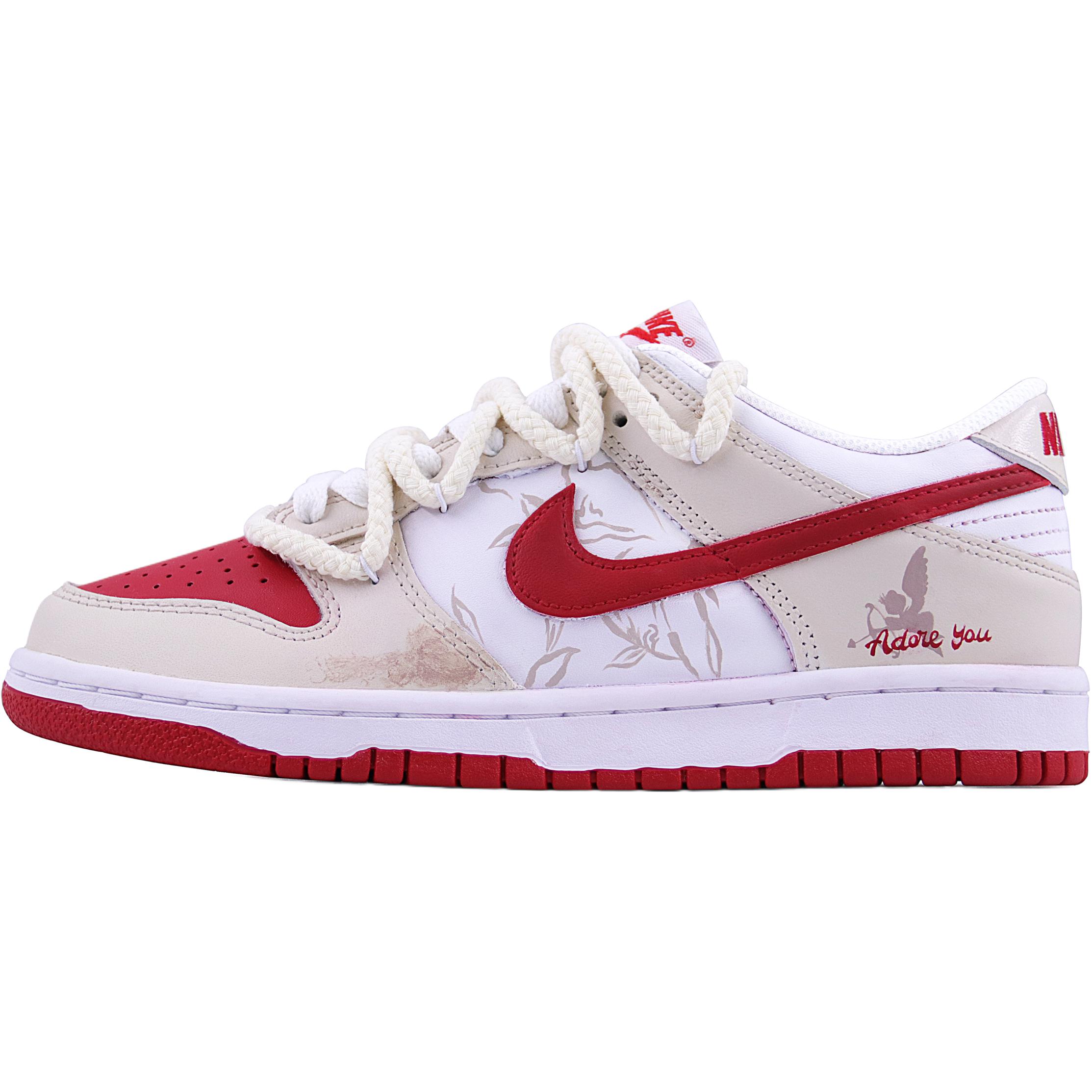 Детские скейтерские кроссовки Dunk Grade School Nike, белый/красный
Детские скейтерские кроссовки Dunk Grade School Nike, белый/красный