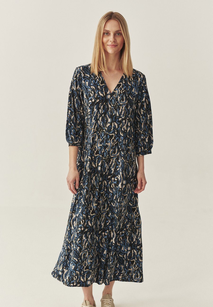 Платье TATUUM KASIDI, Navy Blue/Dark Blue
Платье TATUUM KASIDI, Navy Blue/Dark Blue