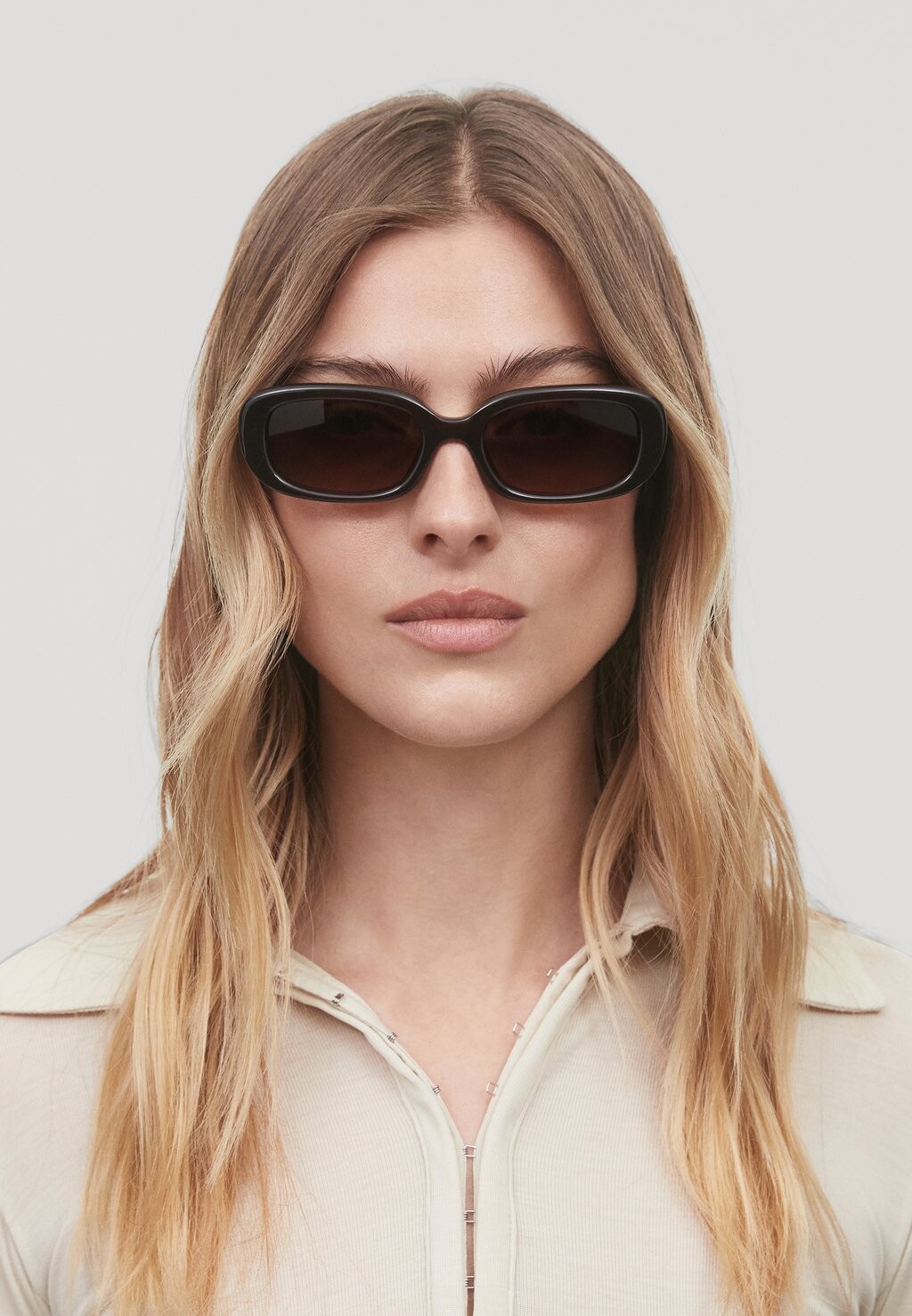 Солнцезащитные очки CHIMI 12 CHIMI, коричневый
Солнцезащитные очки CHIMI 12 CHIMI, коричневый