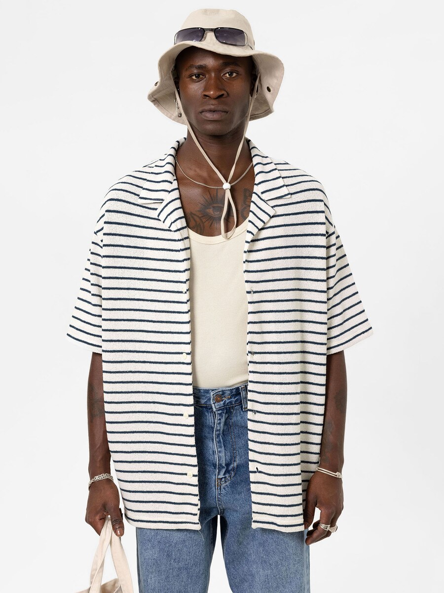 Рубашка на пуговицах Comfort fit VAMOS CLO, темно-синий
Рубашка на пуговицах Comfort fit VAMOS CLO, темно-синий