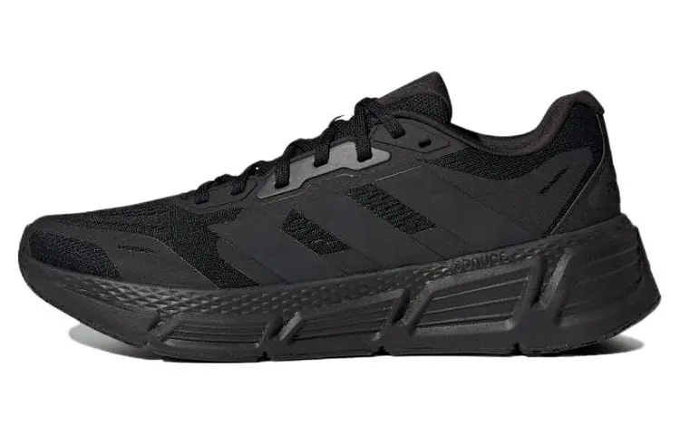 Кроссовки Adidas Questar, черный 
Кроссовки Adidas Questar, черный