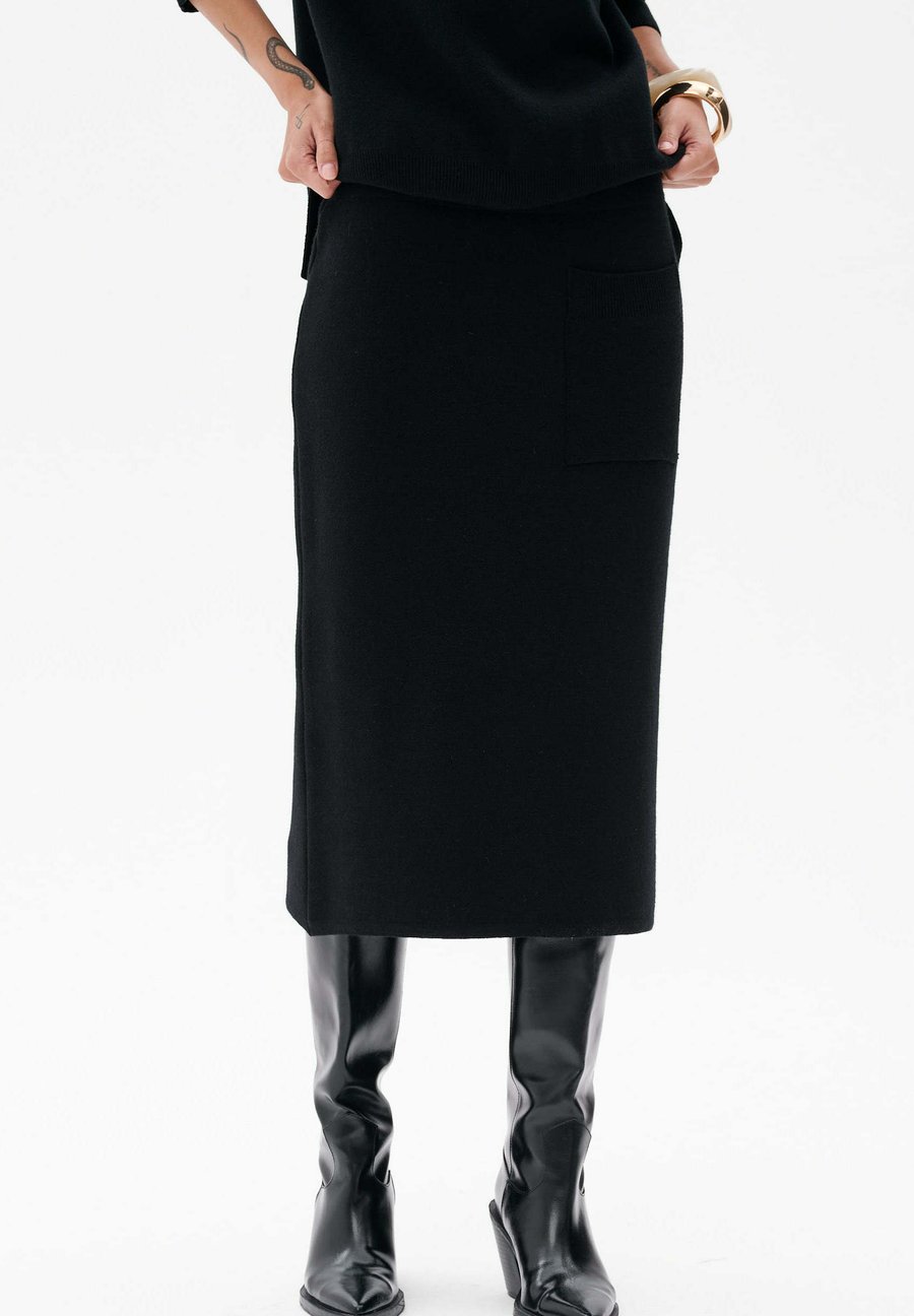 Юбка blue shadow PIAWA, Black
Юбка blue shadow PIAWA, Black