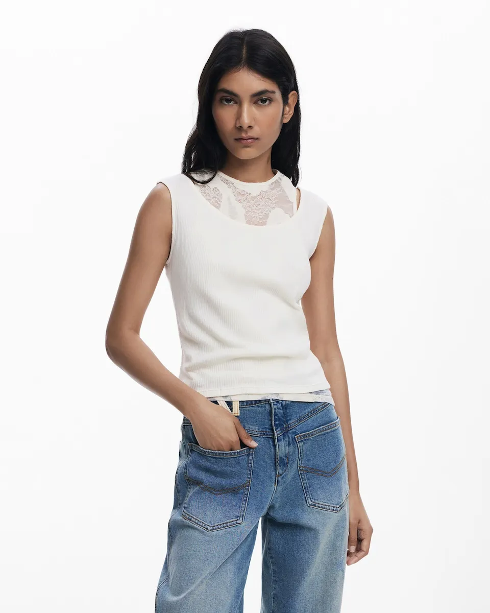 Женская майка без рукавов Desigual, белый
Женская майка без рукавов Desigual, белый