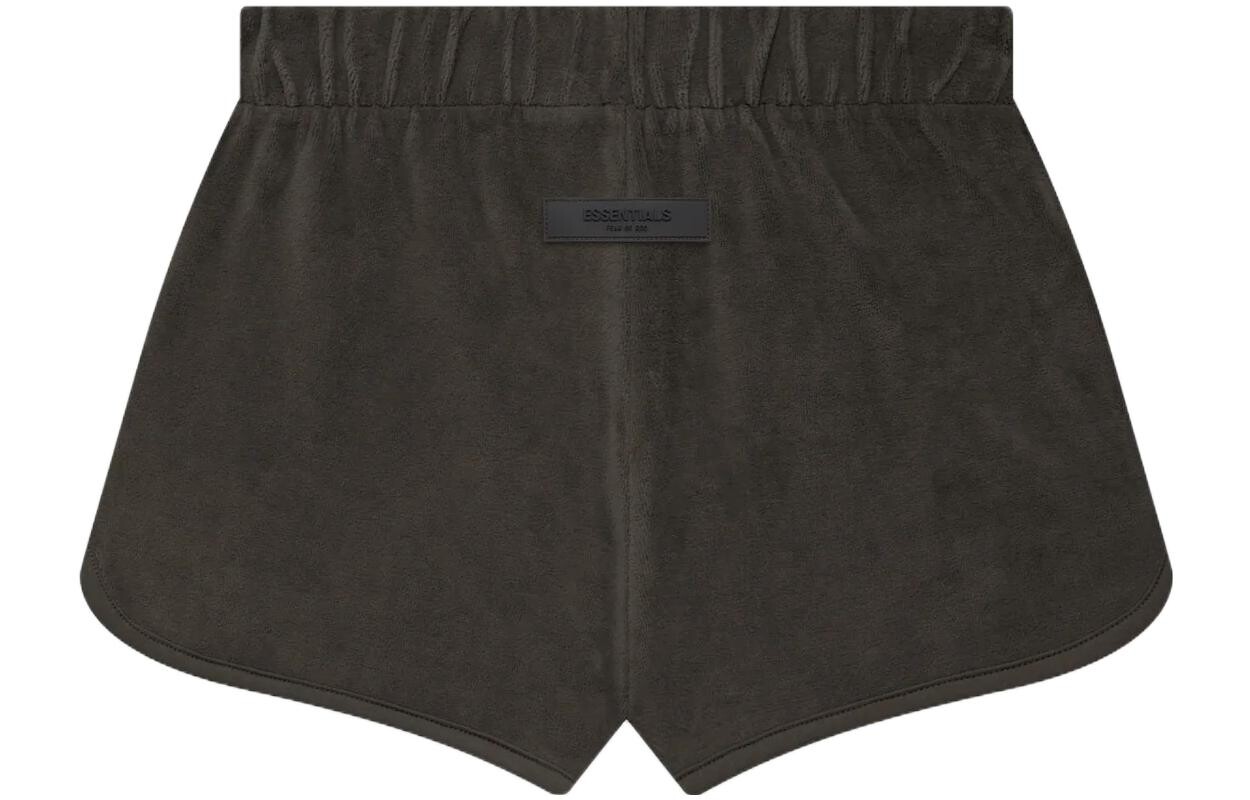 Повседневные шорты женские Off Black Fear Of God Essentials
Повседневные шорты женские Off Black Fear Of God Essentials