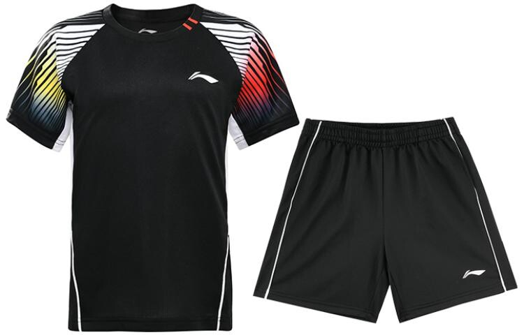 Детская повседневная спортивная одежда Lining
Детская повседневная спортивная одежда Lining