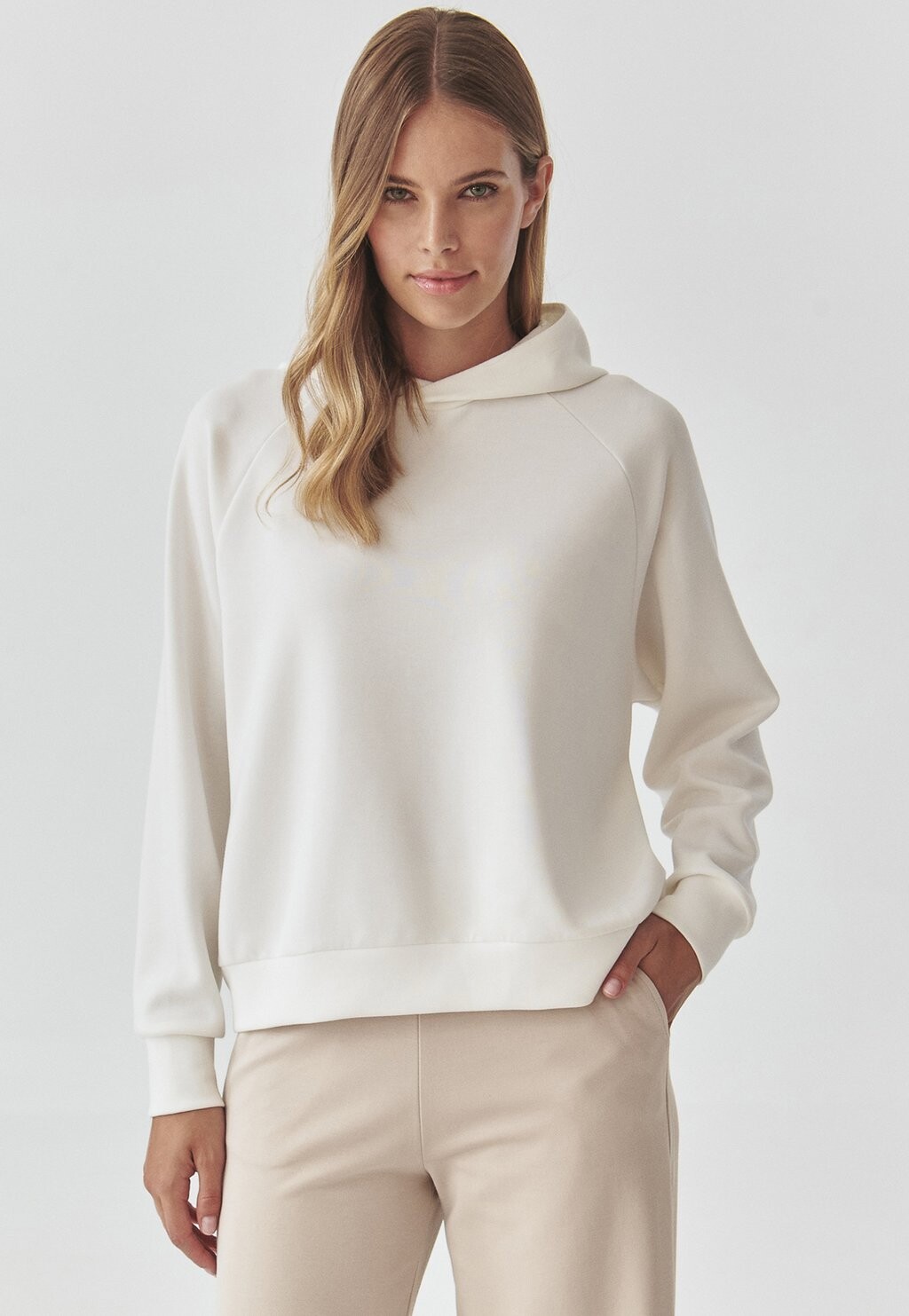 Толстовка с капюшоном VIOLETTA TATUUM, молочный
Толстовка с капюшоном VIOLETTA TATUUM, молочный