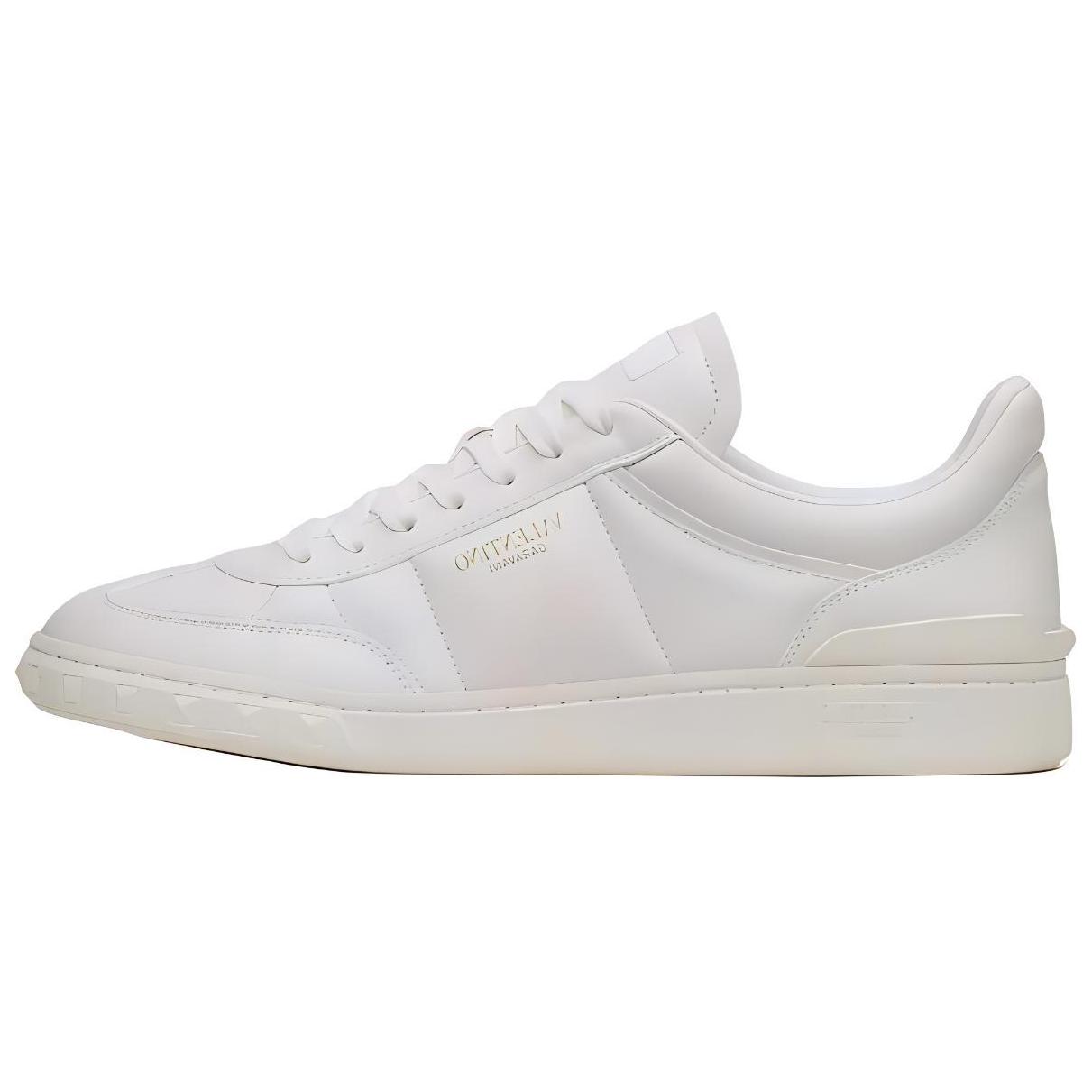 Валентино Кроссовки из кожи наппа Garavani Upvillage Белый 
Валентино Кроссовки из кожи наппа Garavani Upvillage Белый