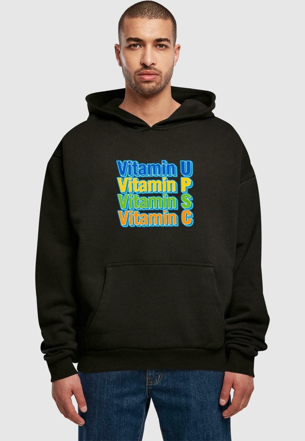 Толстовка с капюшоном UPSCALE BY MISTER TEE HERREN VITAMIN UPSC ULTRA HEAVY Upscale by Mister Tee, черный
Толстовка с капюшоном UPSCALE BY MISTER TEE HERREN VITAMIN UPSC ULTRA HEAVY Upscale by Mister Tee, черный