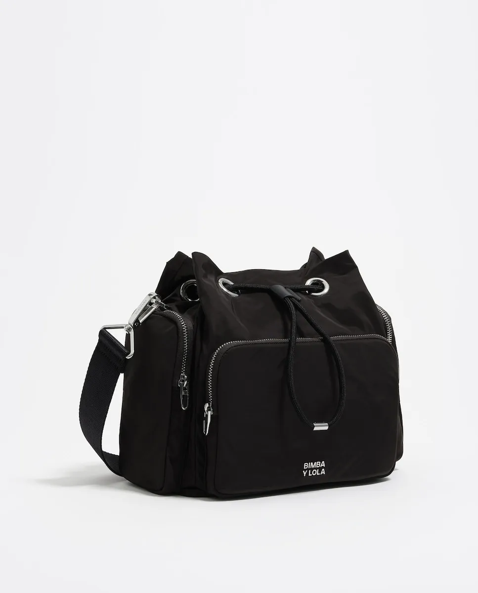 Женская сумка через плечо с карманом-ведром, нейлон Bimba y Lola, черный
Женская сумка через плечо с карманом-ведром, нейлон Bimba y Lola, черный