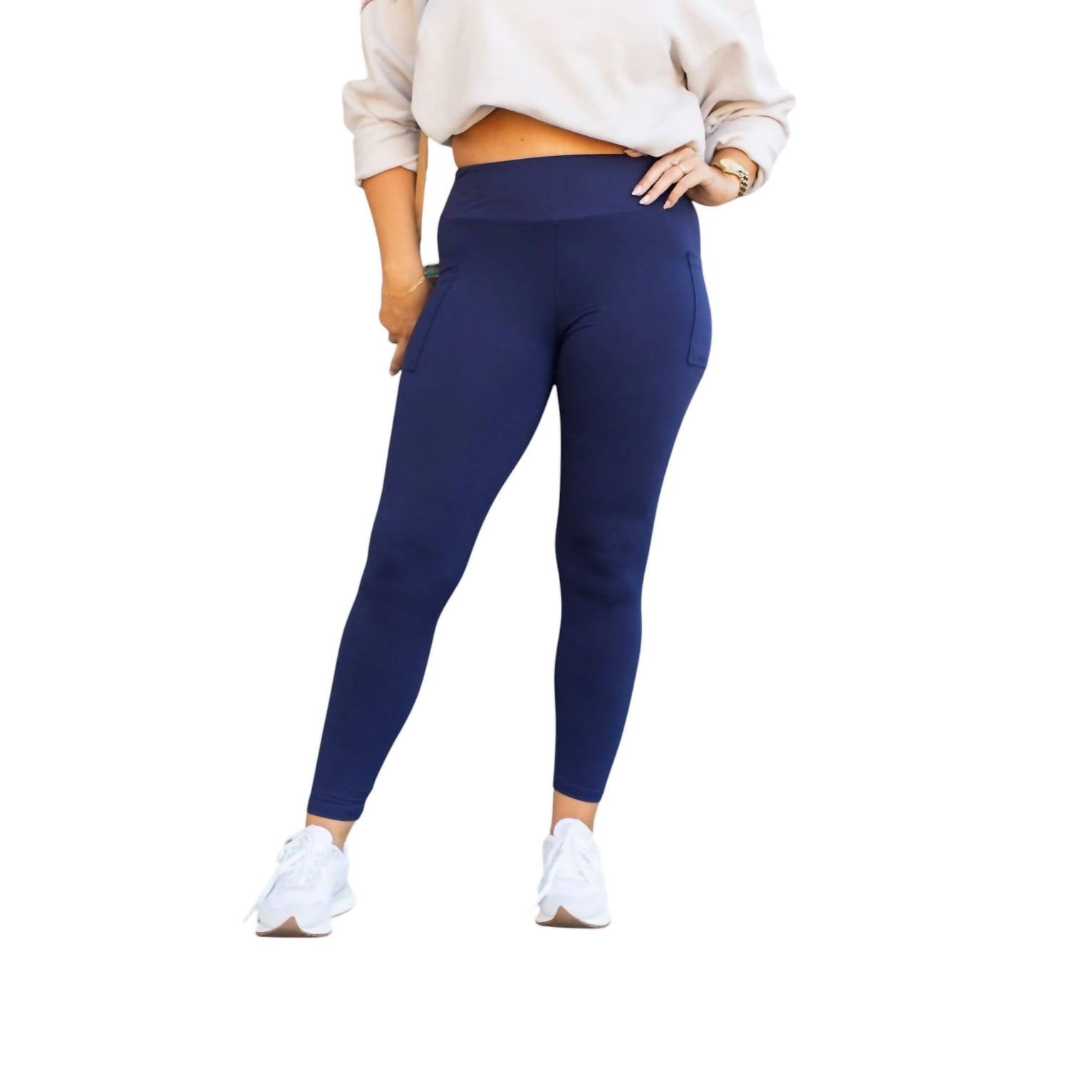 Длинные леггинсы с карманом темно-синего цвета Julia Rose
Длинные леггинсы с карманом темно-синего цвета Julia Rose