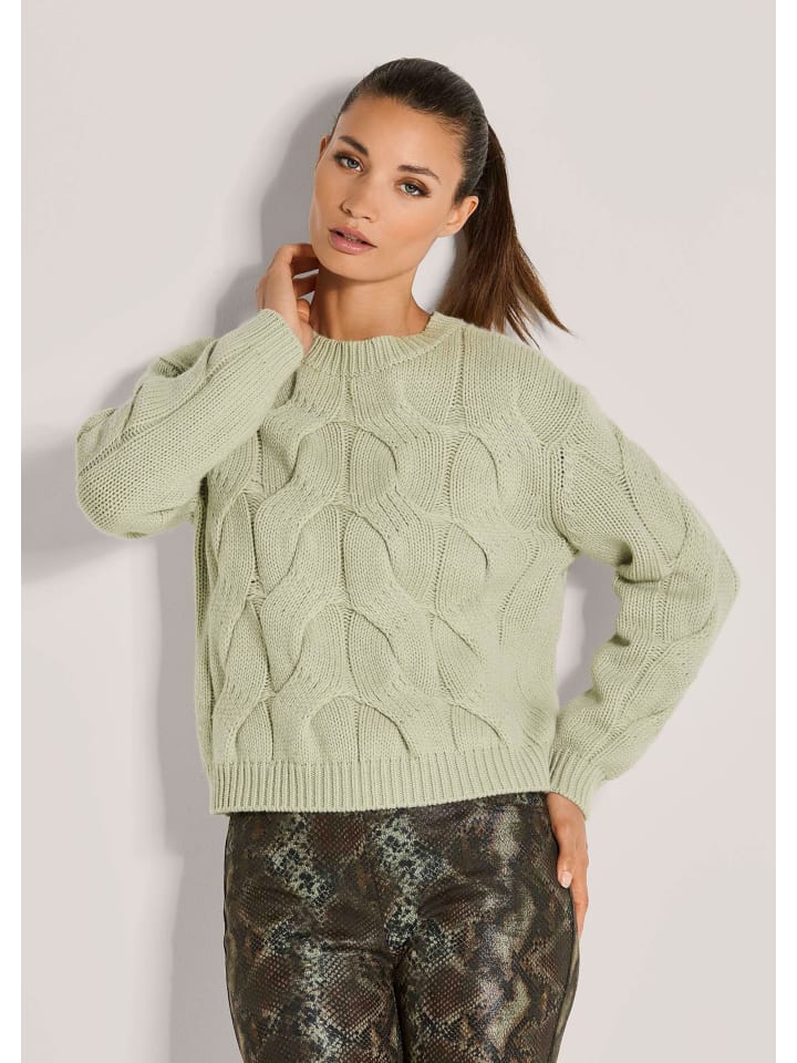 MADELEINE Современный шерстяной свитер с косами, цвет шалфей
MADELEINE Современный шерстяной свитер с косами, цвет шалфей