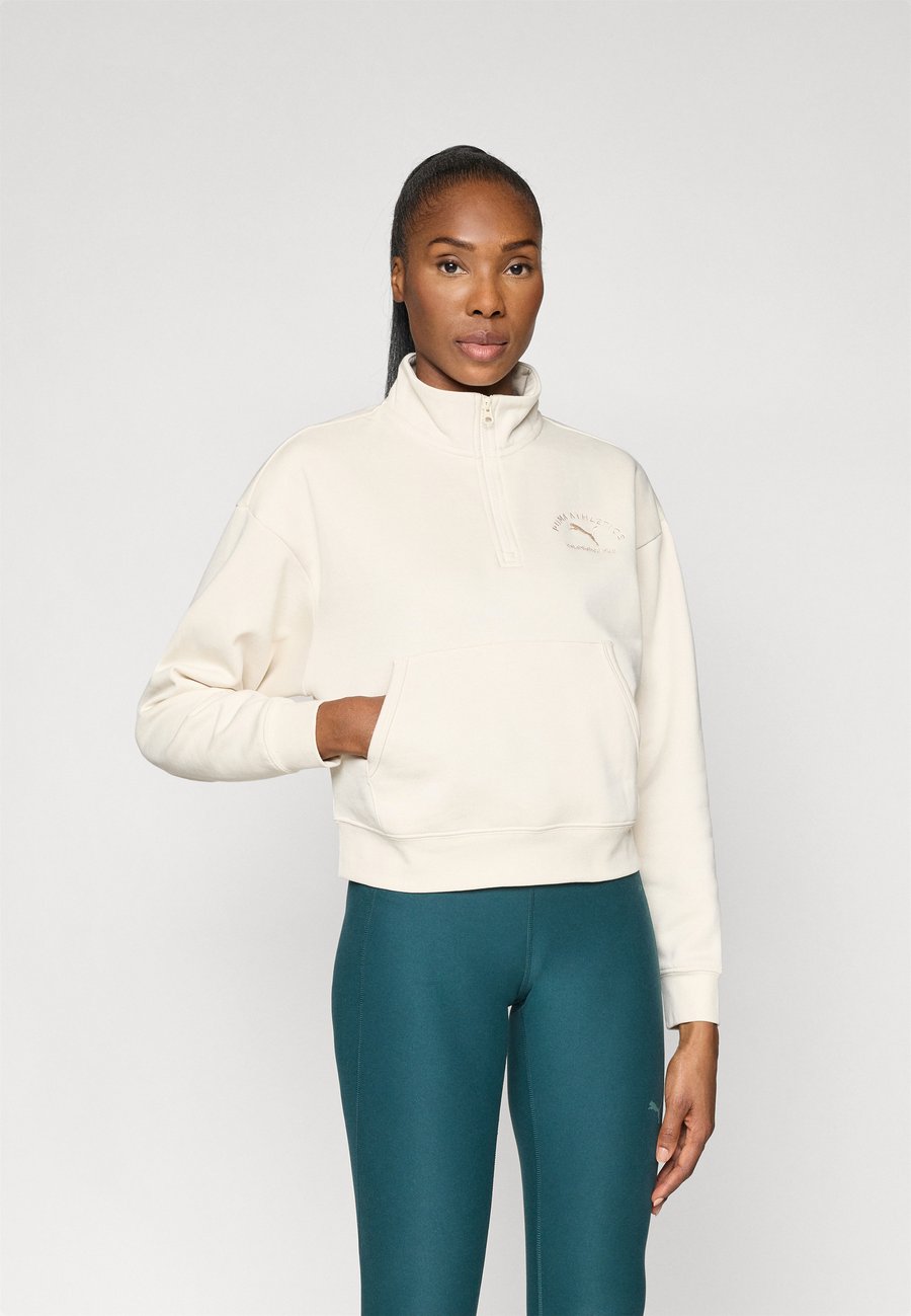 Толстовка Puma CLASS COMFORT HALF ZIP SHORT CREW , Alpine Snow/Off-White
Толстовка Puma CLASS COMFORT HALF ZIP SHORT CREW , Alpine Snow/Off-White