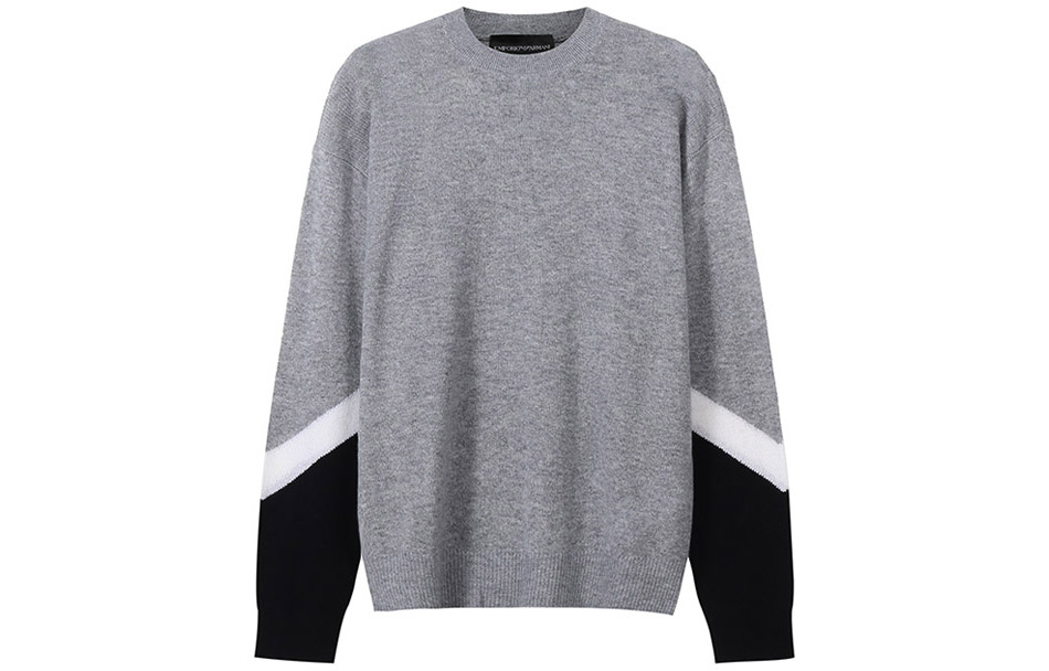 Свитер EMPORIO ARMANI мужской весна-лето 2023 серый
Свитер EMPORIO ARMANI мужской весна-лето 2023 серый