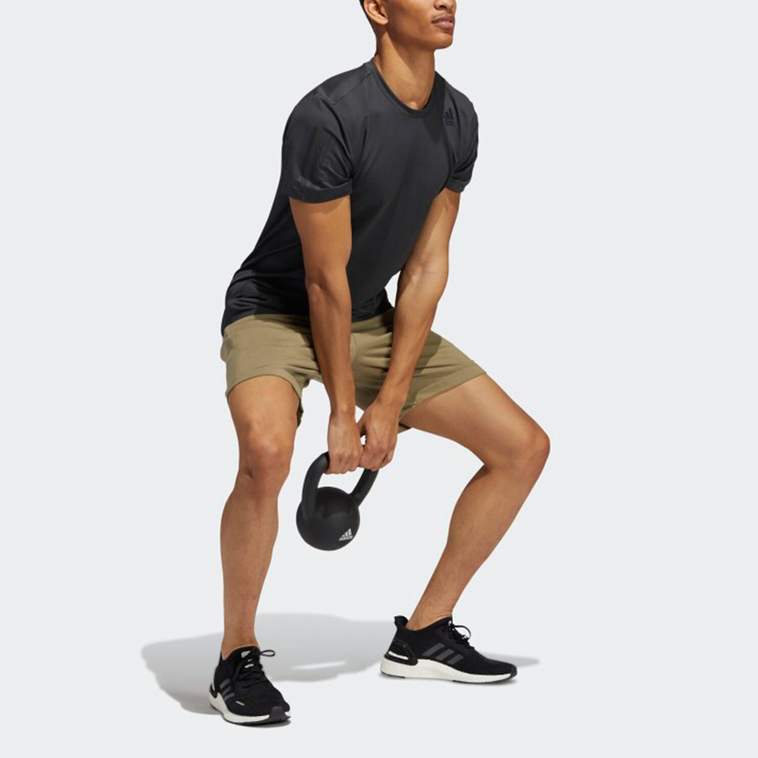 Футболка AEROREADY мужская черная Adidas, черный
Футболка AEROREADY мужская черная Adidas, черный