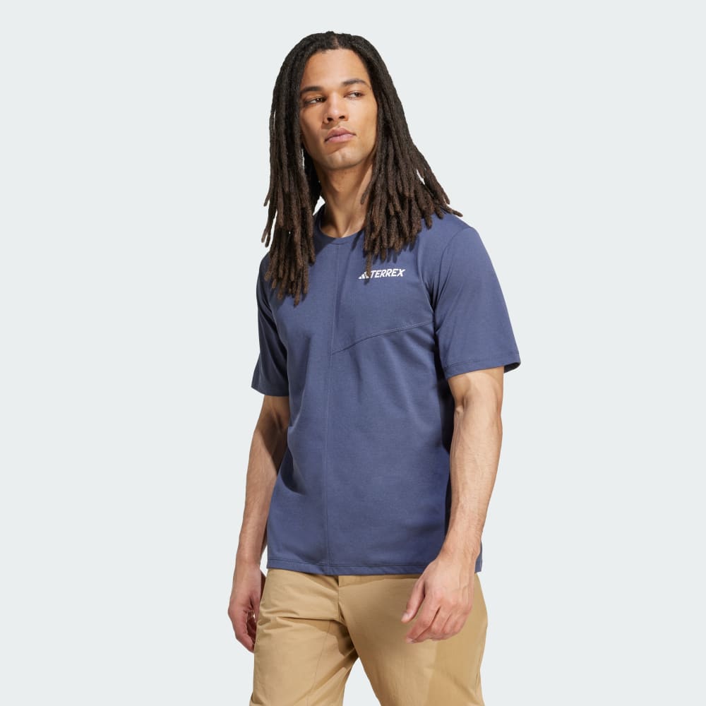 Спортивная футболка Adidas Terrex Multi Climacool Tee, цвет Shadow Navy 
Спортивная футболка Adidas Terrex Multi Climacool Tee, цвет Shadow Navy