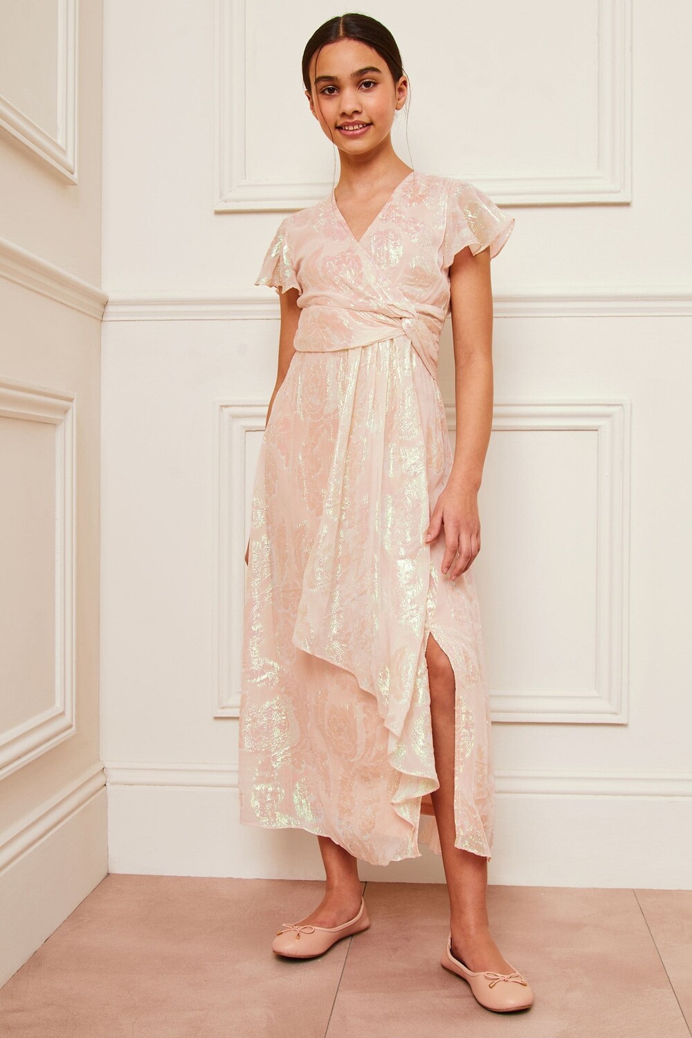 Платье макси для подростков с эффектом металлик (10–16 лет) Lipsy, розовый
Платье макси для подростков с эффектом металлик (10–16 лет) Lipsy, розовый