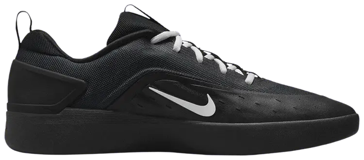 Кроссовки Nike Zoom Nyjah 4 SB, черный
Кроссовки Nike Zoom Nyjah 4 SB, черный