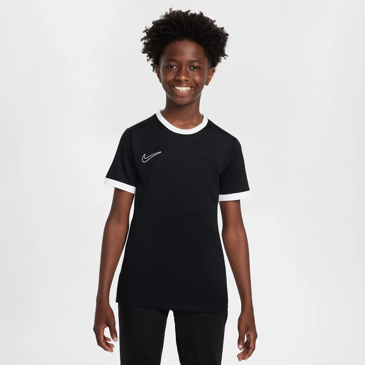 Детская футболка Dri-FIT Academy 25 Nike, чёрный
Детская футболка Dri-FIT Academy 25 Nike, чёрный