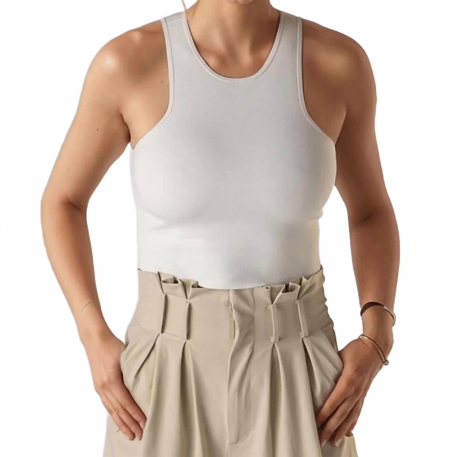 Высокий воротник поло-футболка в кремовом цвете Foreplay Golf, Бежевый, Высокий воротник поло-футболка в кремовом цвете Foreplay Golf
Высокий воротник поло-футболка в кремовом цвете Foreplay Golf, Бежевый, Высокий воротник поло-футболка в кремовом цвете Foreplay Golf