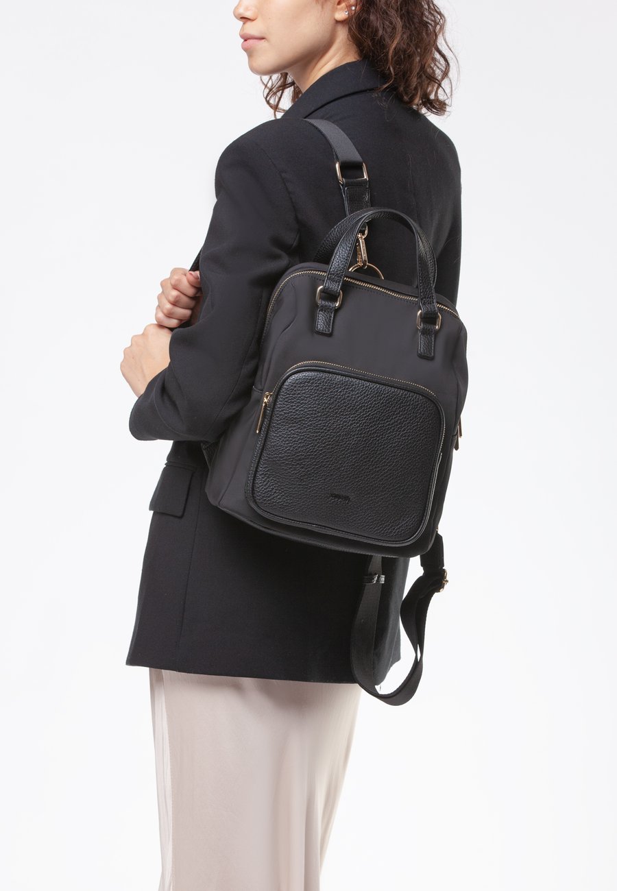 Рюкзак Miriade Rucksack, Nero/Black
Рюкзак Miriade Rucksack, Nero/Black