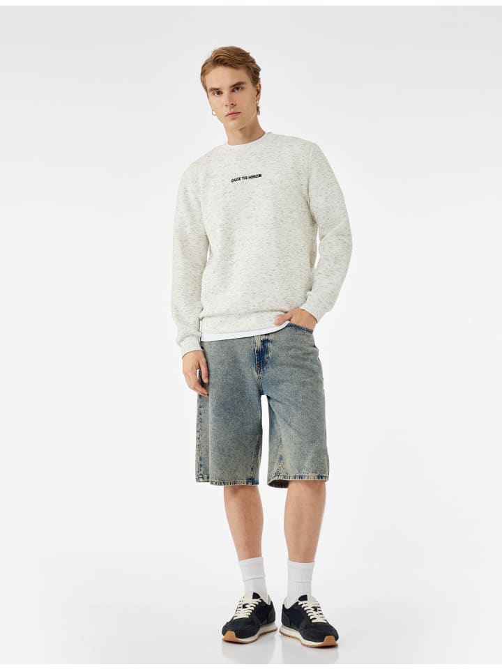 KOTON Белая толстовка
KOTON Белая толстовка