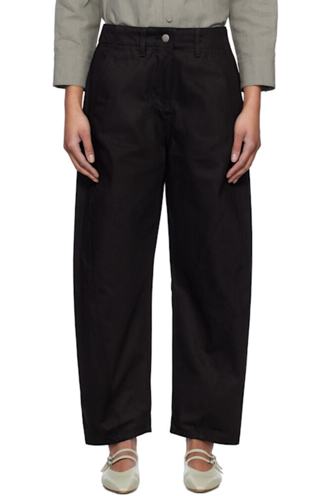 Черные джинсы Akerman Studio Nicholson
Черные джинсы Akerman Studio Nicholson