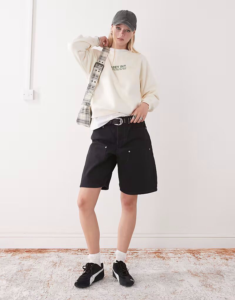 Джинсовые шорты Obey Shift в выцветшем черном цвете
Джинсовые шорты Obey Shift в выцветшем черном цвете