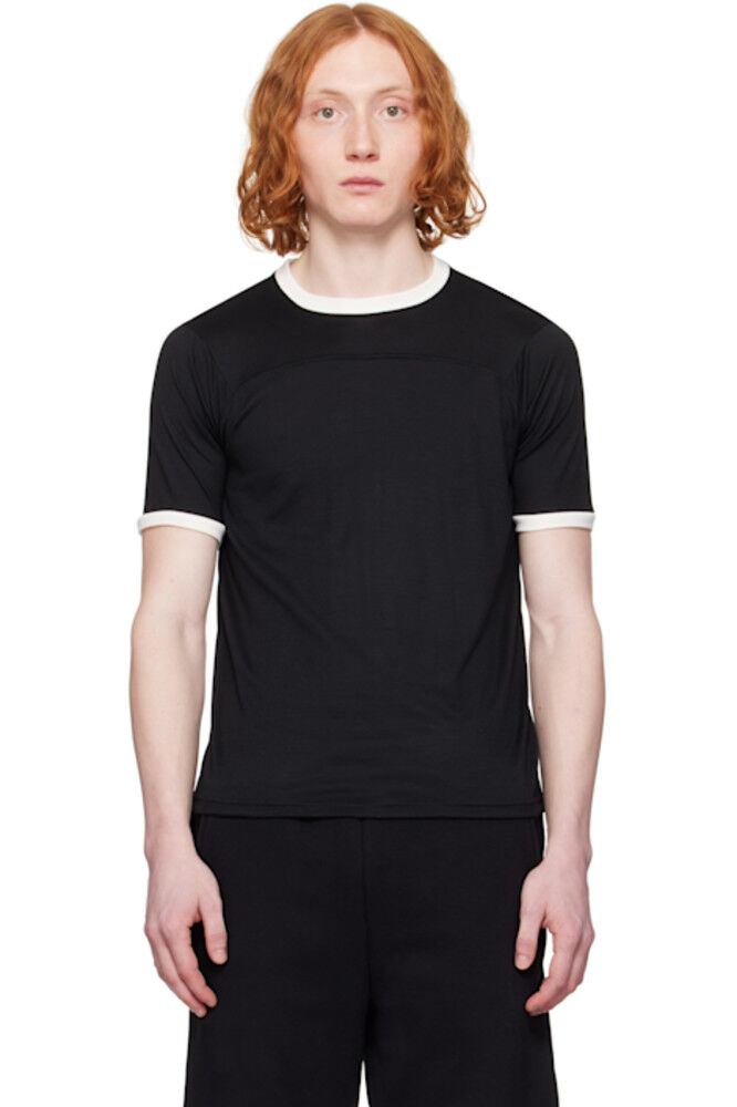 Черная футболка Game OUAT
Черная футболка Game OUAT