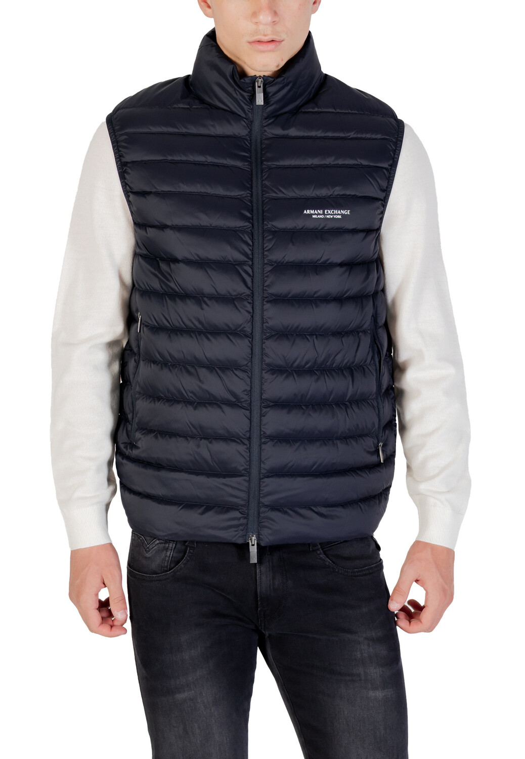 Жилеты Armani Exchange, синий
Жилеты Armani Exchange, синий