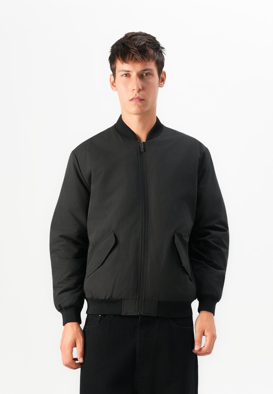 Куртка Only & Sons ONSRUSSEL PADDED BOMBER, Black
Куртка Only & Sons ONSRUSSEL PADDED BOMBER, Black