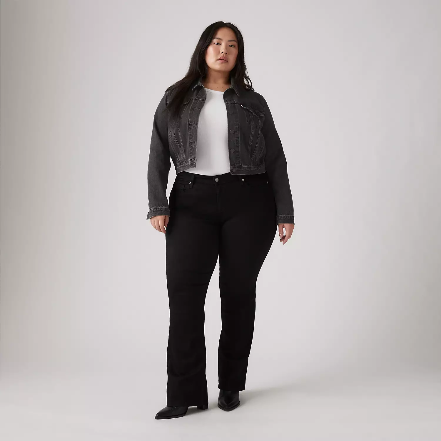 Классические женские джинсы bootcut (большие размеры) Levi's, черный
Классические женские джинсы bootcut (большие размеры) Levi's, черный