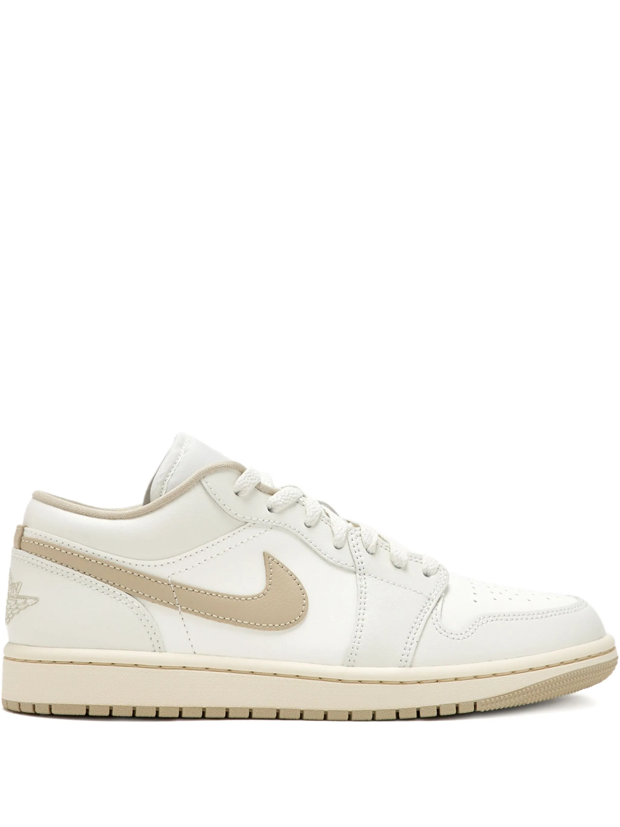 Кроссовки Air Jordan 1 Nike, белый
Кроссовки Air Jordan 1 Nike, белый