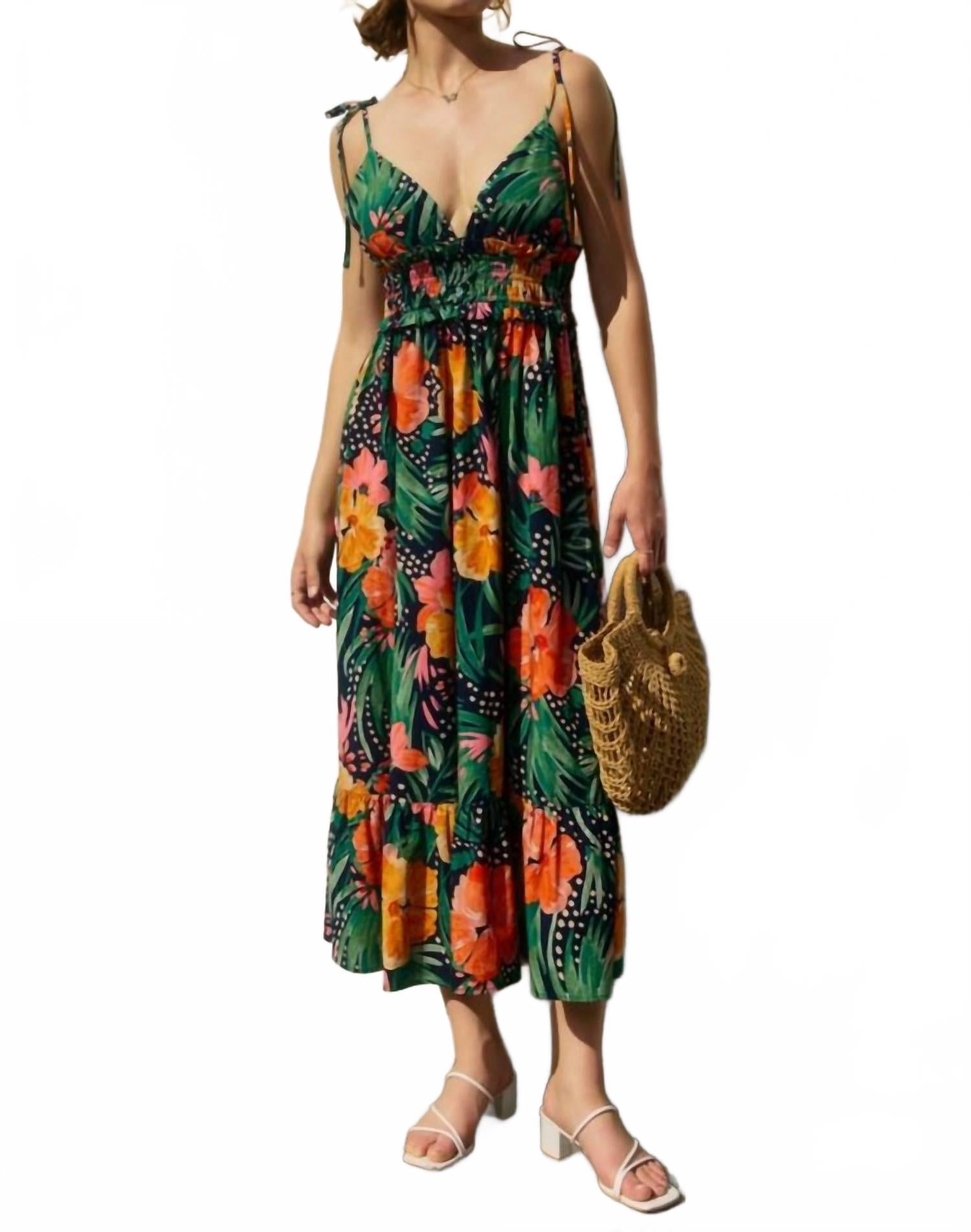 Гибискус плиссированное платье миди с присборенной талией в цветочном поле DRESS FORUM, Poppy Field
Гибискус плиссированное платье миди с присборенной талией в цветочном поле DRESS FORUM, Poppy Field