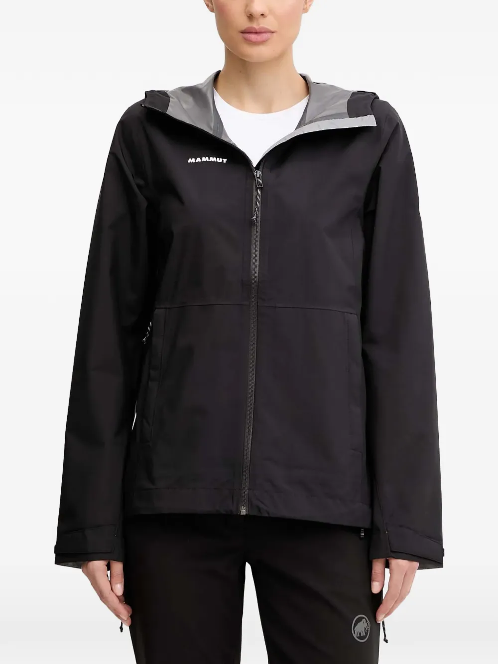 Легкая куртка с капюшоном и молнией Linard Light HS Mammut, черный
Легкая куртка с капюшоном и молнией Linard Light HS Mammut, черный