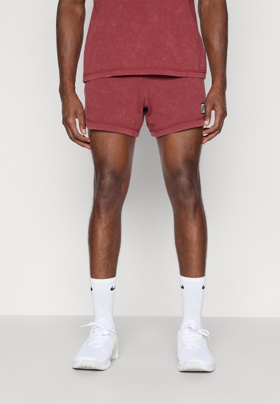 Спортивные шорты Nike Performance HERITAGE SHORT WASH, Dark Team Red/Dark Red
Спортивные шорты Nike Performance HERITAGE SHORT WASH, Dark Team Red/Dark Red