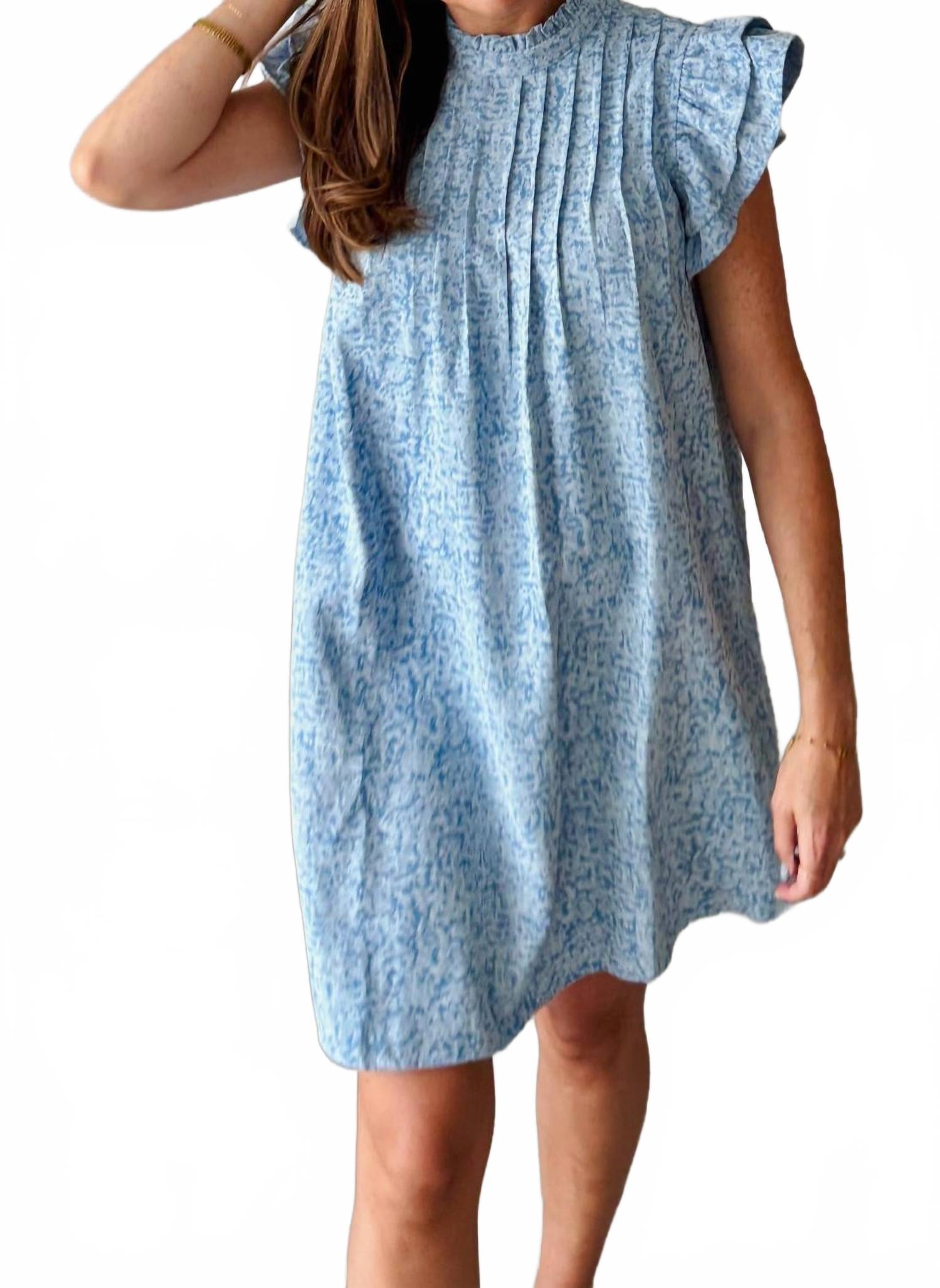 Синее платье с защипами Voy
Синее платье с защипами Voy