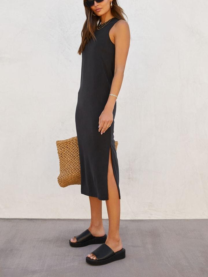 Платье до колена Milan Kiss, черный
Платье до колена Milan Kiss, черный