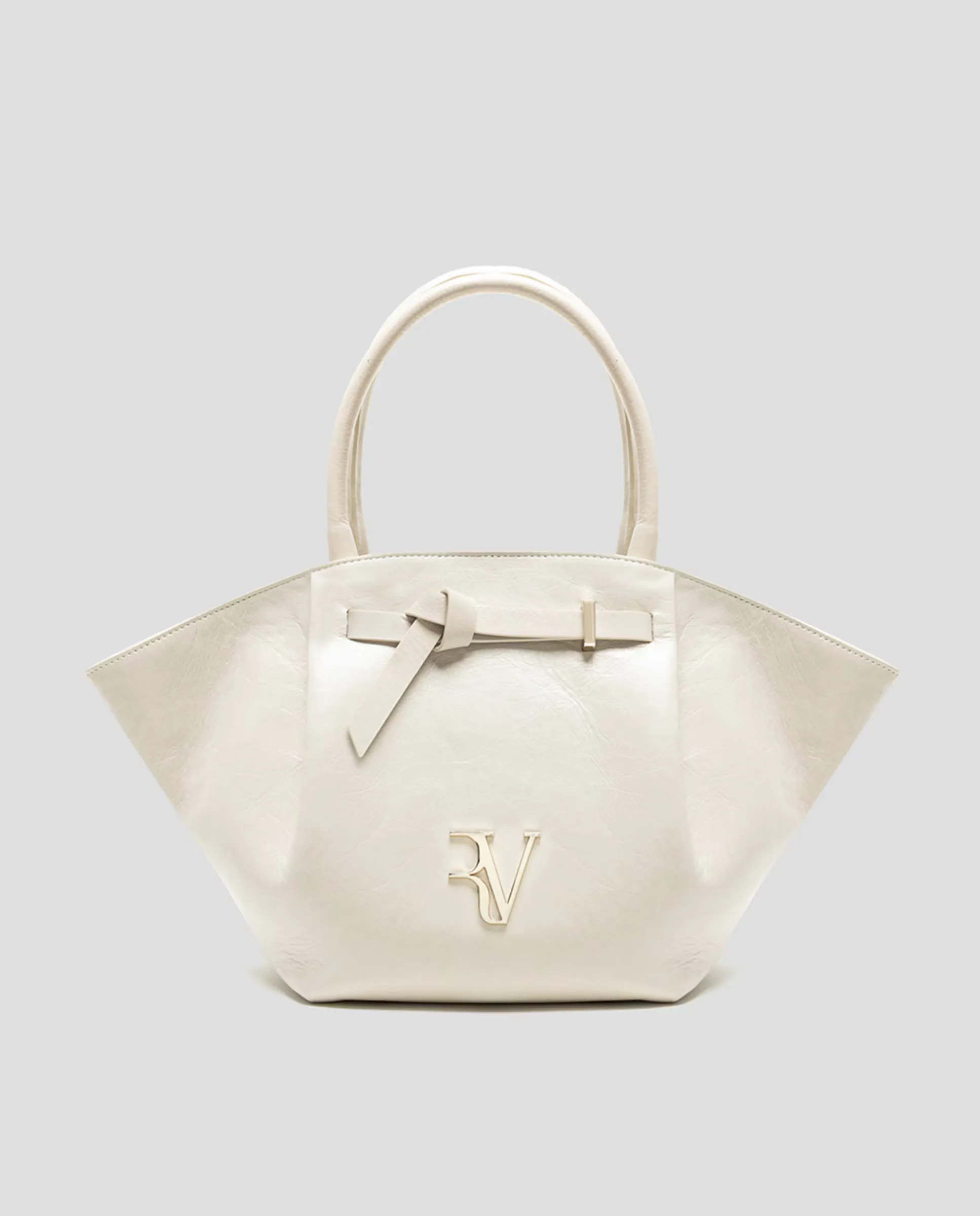 Женская сумка Ares Maxi из кожи Roberto Verino, цвет Crudo
Женская сумка Ares Maxi из кожи Roberto Verino, цвет Crudo