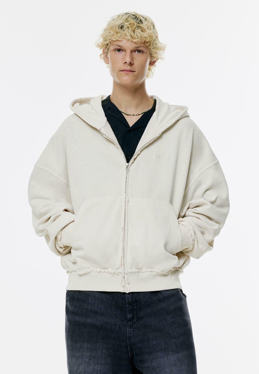 Толстовка PULL&BEAR Zip-up sweatshirt, White
Толстовка PULL&BEAR Zip-up sweatshirt, White