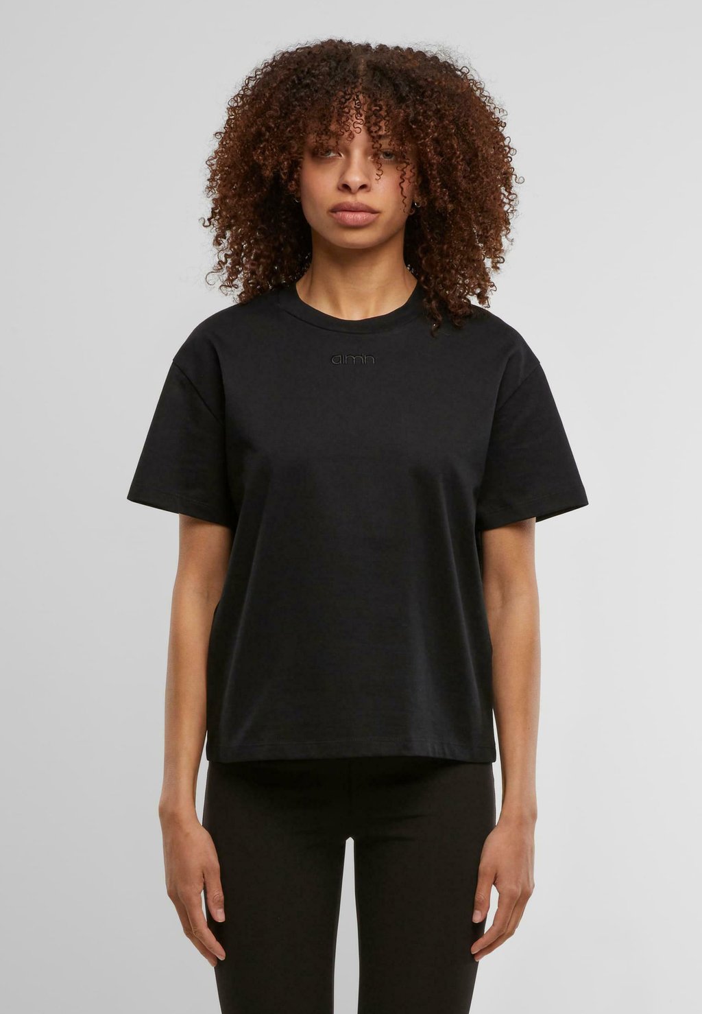 Базовая футболка BOXY aim’n, черный
Базовая футболка BOXY aim’n, черный