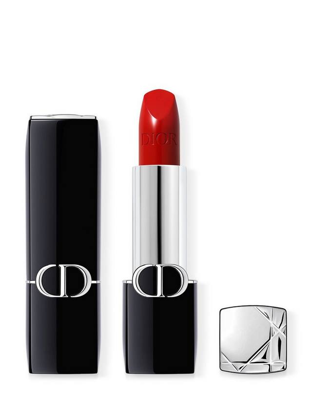 Помада Rouge Dior Couture Colour с сатиновым финишем DIOR, 999 Red
Помада Rouge Dior Couture Colour с сатиновым финишем DIOR, 999 Red