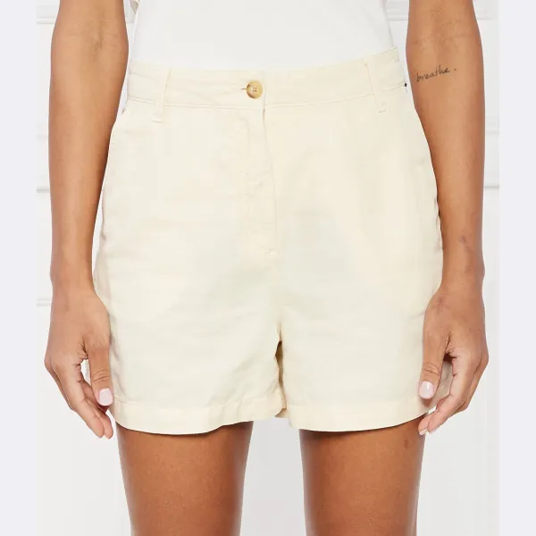 Шорты свободного кроя с добавлением белья Tommy Hilfiger, бежевый
Шорты свободного кроя с добавлением белья Tommy Hilfiger, бежевый